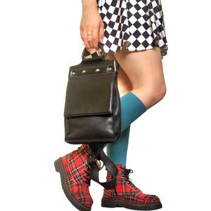 Vtg Pattie Jarrell Black Leather Crossbody Handbag